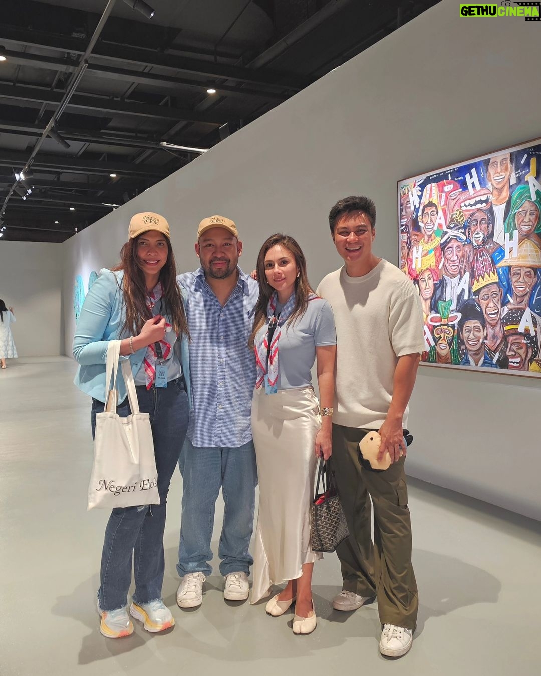 Wulan Guritno Instagram - FESTIVAL NEGERI ELOK Oleh @didit.hediprasetyo Pameran seni rupa dan desain yang menampilkan otensitas dari berbagai sudut pandang kontemporer seniman dan desainer Indonesia. Festival @negeri_elok 2 - 6 Februari 2024 BRICKHALL Fatmawati