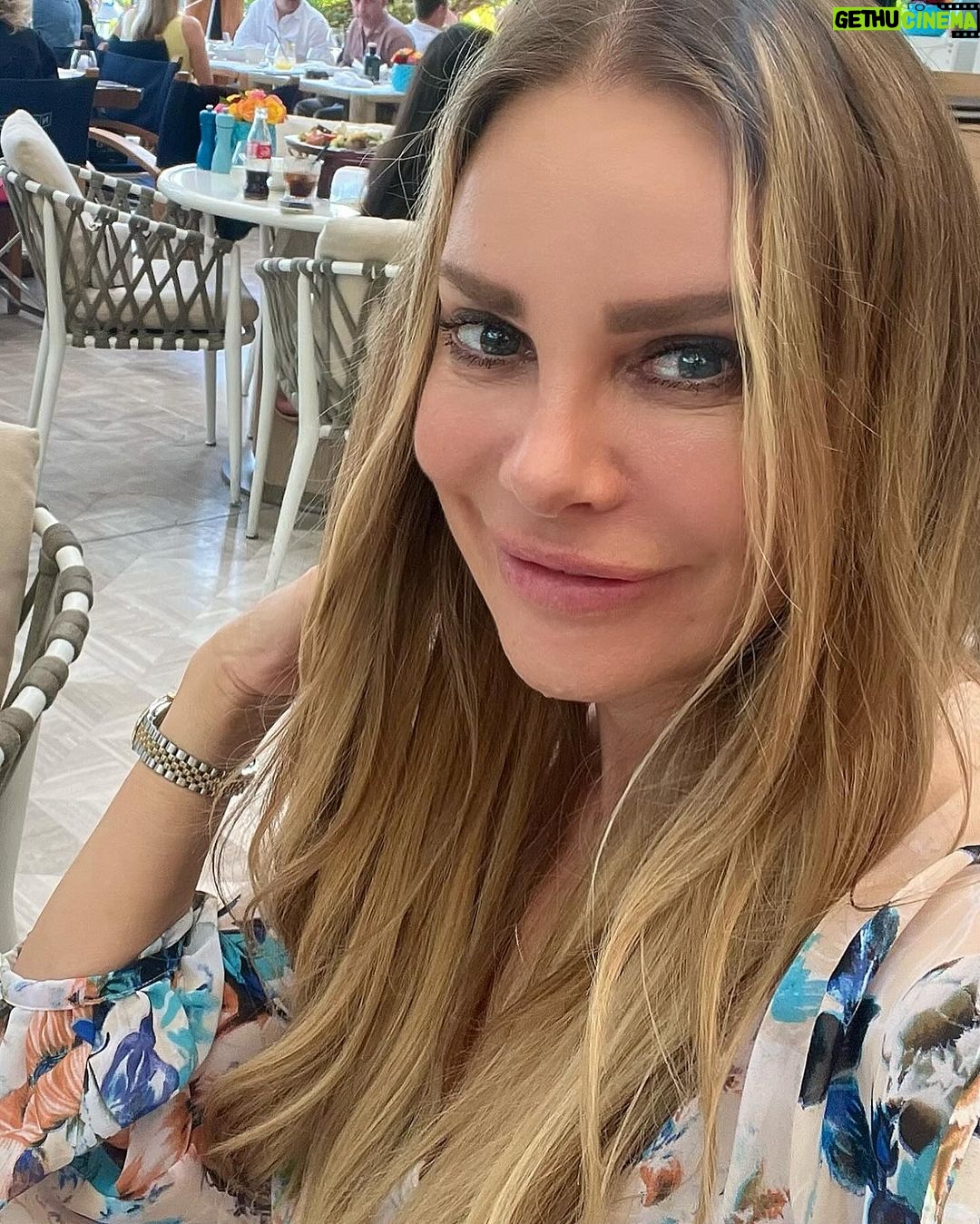 Xenia Seeberg Instagram - Always a nice atmosphere at the Dior Beachclub @nammos.dubai . For a Business lunch at the restaurant or enjoying time with friends at the beach for a cocktail. #dubai #nammosdubai #diorbeachdubai #lunchtime #enjoythelittlethings #enjoythemoment