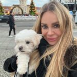 Xenia Seeberg Instagram – Happy new year ihr Lieben. Dankeschön dass so viele von Euch nachgefragt haben: Haluna geht es wieder besser und ist auch mit 11 Jahren nun bereit für neue Abenteuer in 2024! 
Happy new year my dear friends. Thank you for your many wishes: yes Haluna is doing much better and she is now at the age of 11 ready for new adventures in 2024. #happynewyear #bolonkazwetna #bolonkalove #bolonka #lovemydog #bestager #enjoythelittlethings #enjoythemoment Schloss Charlottenburg