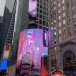 Xenia Seeberg Instagram - New York Impressionen. Ich liebe es zu fotografieren. Und nein ich meine keine Selfies sondern Situationen und Eindrücke auf meinen Reisen festzuhalten. Was meint ihr? NY impressions. I love taking pictures and nope I’m not talking about selfies but situations on my many journeys in various cities and places. What are your thoughts? Times Square