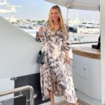 Xenia Seeberg Instagram - What a wonderful day at the Abu Dhabi grand prix and the grand opening of @geissproperties . Thank you so much @carmengeiss @robertgeiss_1964 @davinageiss @shaniageiss for having us today. We love you so much. Thank you for the pictures mein Schatzi @philias dress by @fatekastrati #grandprix #grandprixabudhabi #abudhabi #gpabudhabi #geissproperties #formel1 #formula1 #indigostar #nofilter Abu Dhabi, United Arab Emirates