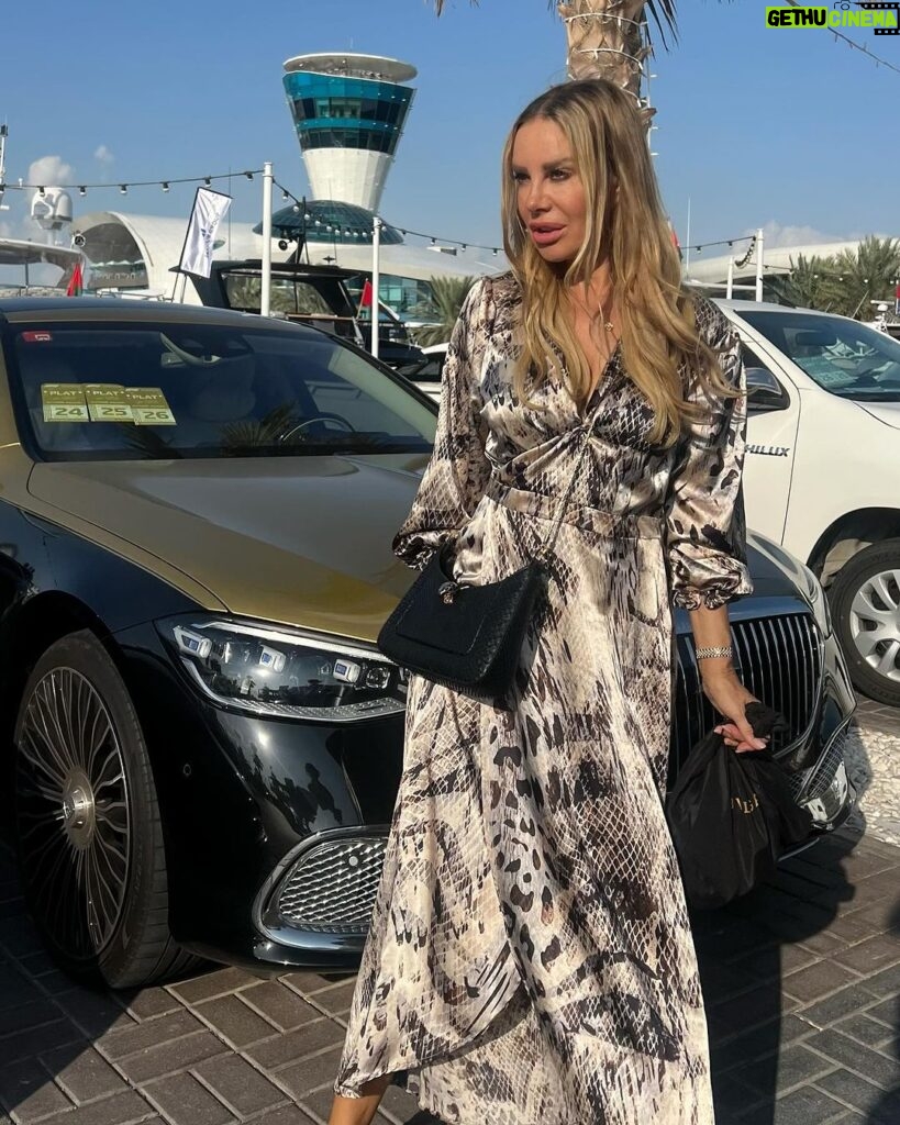 Xenia Seeberg Instagram - What a wonderful day at the Abu Dhabi grand prix and the grand opening of @geissproperties . Thank you so much @carmengeiss @robertgeiss_1964 @davinageiss @shaniageiss for having us today. We love you so much. Thank you for the pictures mein Schatzi @philias dress by @fatekastrati #grandprix #grandprixabudhabi #abudhabi #gpabudhabi #geissproperties #formel1 #formula1 #indigostar #nofilter Abu Dhabi, United Arab Emirates