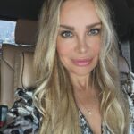 Xenia Seeberg Instagram – Mit Philias auf dem Weg zum Grand Prix nach Abu Dhabi. Dankeschön liebe Carmen @carmengeiss @robertgeiss_1964 @geissproperties für die Einladung. Wir freuen uns sehr. On the way to the Grand Prix in Abu Dhabi. Thank you dear Carmen and Robert for the invitation. We are pretty excited.
#grandprix #grandprixabudhabi #formel1 #abudhabi Abu Dhabi, United Arab Emirates