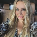 Xenia Seeberg Instagram – Mit Philias auf dem Weg zum Grand Prix nach Abu Dhabi. Dankeschön liebe Carmen @carmengeiss @robertgeiss_1964 @geissproperties für die Einladung. Wir freuen uns sehr. On the way to the Grand Prix in Abu Dhabi. Thank you dear Carmen and Robert for the invitation. We are pretty excited.
#grandprix #grandprixabudhabi #formel1 #abudhabi Abu Dhabi, United Arab Emirates