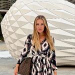 Xenia Seeberg Instagram – Good morning everyone. The Opera district. Our new neighborhood! How do you like the cone art behind me? Have a nice weekend my friends. 
#dubai #burjkhalifa #dubaiopera #downtowndubai #dubaidowntown The Opera District