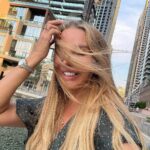 Xenia Seeberg Instagram - Zeit für viele Gedanken… beim Abendspaziergang im Sonnenuntergang am Wasser. Hier ist es gerade so ruhig und friedlich. Leider an vielen Orten der Welt gerade gar nicht. Warum wird die Menschheit einfach nicht schlauer? Time for many thoughts… on my evening sunset walk through the Marina. It’s so peaceful here. Unfortunately it’s the total opposite in many other parts of the world. Why does mankind not learn and finally become wiser and smarter? #peace #prayforpeace #bethebestyou #bethebestversionofyou #sunset #peaceofmind #marina #dubaimarina #dubai #50plus #50plusandfabulous #enjoythelittlethings #enjoythemoment #bestager #spiritualawakening #liveyourlife Dubai Marina