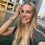 Xenia Seeberg Instagram - Zeit für viele Gedanken… beim Abendspaziergang im Sonnenuntergang am Wasser. Hier ist es gerade so ruhig und friedlich. Leider an vielen Orten der Welt gerade gar nicht. Warum wird die Menschheit einfach nicht schlauer? Time for many thoughts… on my evening sunset walk through the Marina. It’s so peaceful here. Unfortunately it’s the total opposite in many other parts of the world. Why does mankind not learn and finally become wiser and smarter? #peace #prayforpeace #bethebestyou #bethebestversionofyou #sunset #peaceofmind #marina #dubaimarina #dubai #50plus #50plusandfabulous #enjoythelittlethings #enjoythemoment #bestager #spiritualawakening #liveyourlife Dubai Marina