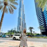 Xenia Seeberg Instagram - Willkommen in Dubai. Kleine Xenia vor großem Burj Khalifa. Meine Mama übt das Fotografieren. Ich stolpere durchs Bild. 😅 Welcome to Dubai. Little me infront of the world’s tallest building. My Mom is taking pictures… I just stumble through her frame. #burjkhalifa #dubai #uae #bestplacestogo #exploretheworld #liveyourlife #liveyourbestlife #enjoythemoment #enjoythelittlethings Burj Khalifa,Dubai,U.A.E
