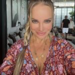 Xenia Seeberg Instagram - Guten Morgen ihr Lieben. Lust auf Frühstück? Ready for breakfast? #breakfast #breakfastideas #breakfasttime #islandlife #islandvibes #bestager #50plusandfabulous Koh Samui, Thailand