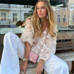 Xenia Seeberg Instagram - Dünnes Stöffchen. Bei Temperatur Sturz und Regenschauern nicht die beste Wahl. Nach heißen 31°C auch im September etwas unerwartet. Light organza fabric. Not the best choice for today’s drastic temperature drop and rain showers. Just a little unexpected after yesterday’s hot summer delight. summerneverends #latesummer #september #pastel #pastelaesthetic #pastelcolors #neverendingsummer #justme #unedited #bestager #bestagermodel #50plusandfabulous #nofilter #enjoythemoment #enjoythelittlethings Berlin, Germany