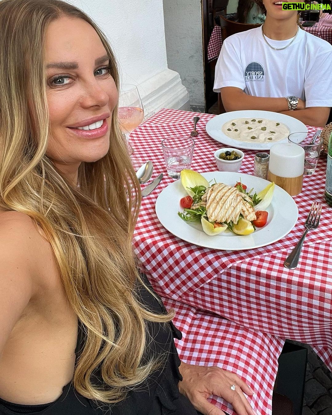 Xenia Seeberg Instagram - Sunday sunset. On the way to have dinner with Phili. Thank you for taking some quick pictures @philias #sundayvibes #sundayfunday #sunset #motherandson #berlin Berlin-Charlottenburg