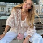 Xenia Seeberg Instagram - Dünnes Stöffchen. Bei Temperatur Sturz und Regenschauern nicht die beste Wahl. Nach heißen 31°C auch im September etwas unerwartet. Light organza fabric. Not the best choice for today’s drastic temperature drop and rain showers. Just a little unexpected after yesterday’s hot summer delight. summerneverends #latesummer #september #pastel #pastelaesthetic #pastelcolors #neverendingsummer #justme #unedited #bestager #bestagermodel #50plusandfabulous #nofilter #enjoythemoment #enjoythelittlethings Berlin, Germany