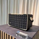 Xenia Seeberg Instagram - Altes Parkhaus wird hübsche Event location. Gestern Abend bei JBL jedenfalls war ich überrascht: die schrottige Kant Garage erstrahlt in neuem Glanz. Respekt. #kantgaragen #berlin #jbl #event #eventlocation #bauhaus #leatherjacket #bauhausdesign #stilwerk #leather Kant-Garagen