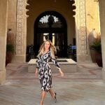 Xenia Seeberg Instagram – Welcome to the beautiful desert Spa Resort @anantaraqasralsarab . So happy to spend a few relaxing days here. Work and relax and treat yourself well. 
#anantaraqasralsarab #workandtravel #desert #desertvibes #workandrelax #enjoythemoment Qasr Al Sarab Desert Resort by Anantara