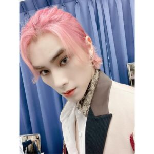 Xiaojun Instagram - 