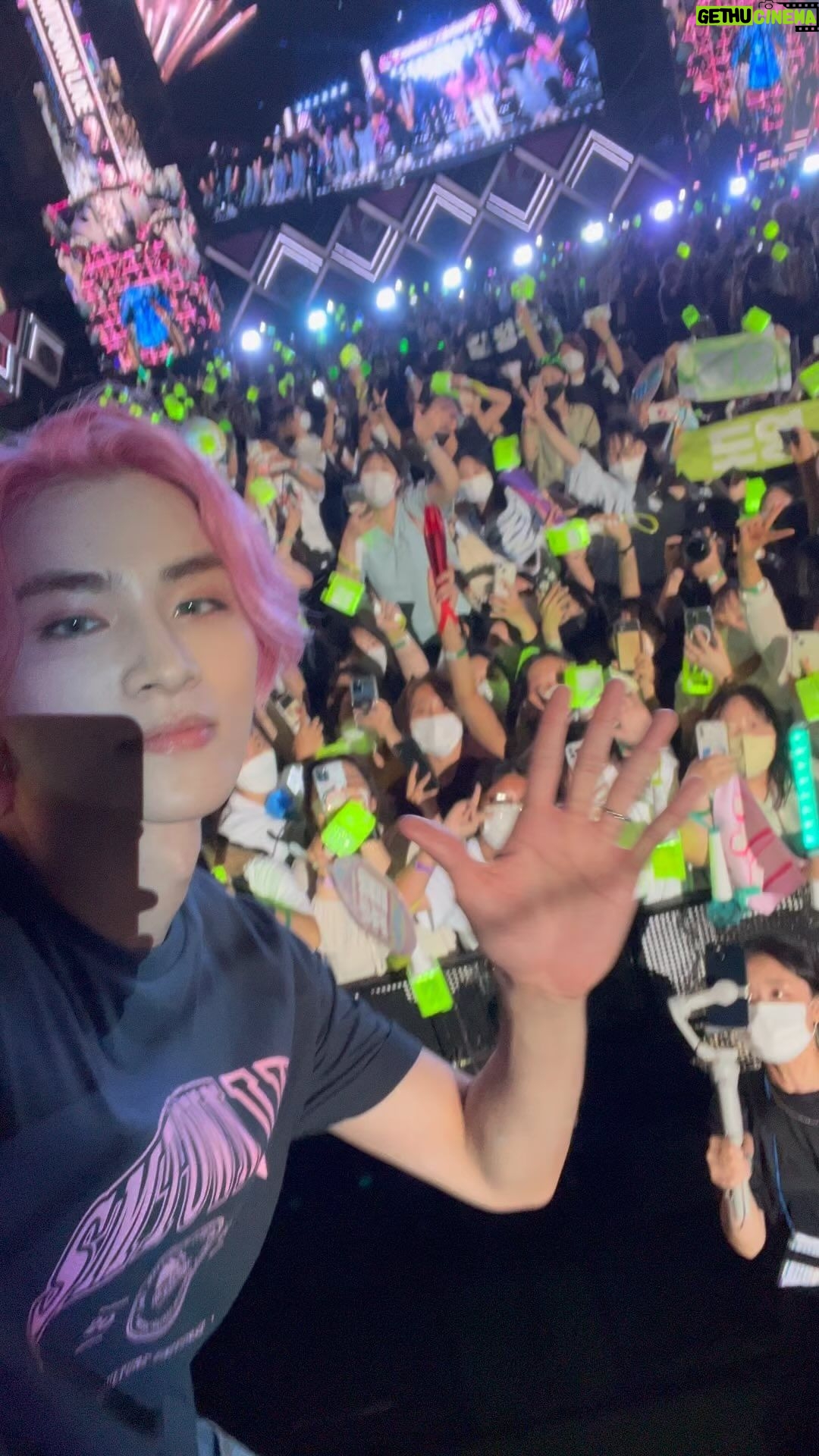 Xiaojun - 1.4 Million Likes - smtown2022❤️