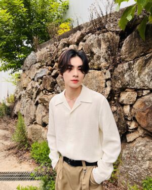 Xiaojun Instagram - 🌧️