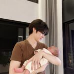 Xiaojun Instagram – Two years, I’m home.