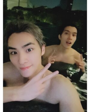 Xiaojun Instagram - Good times in Thailand ，thank u WayZenNi💚