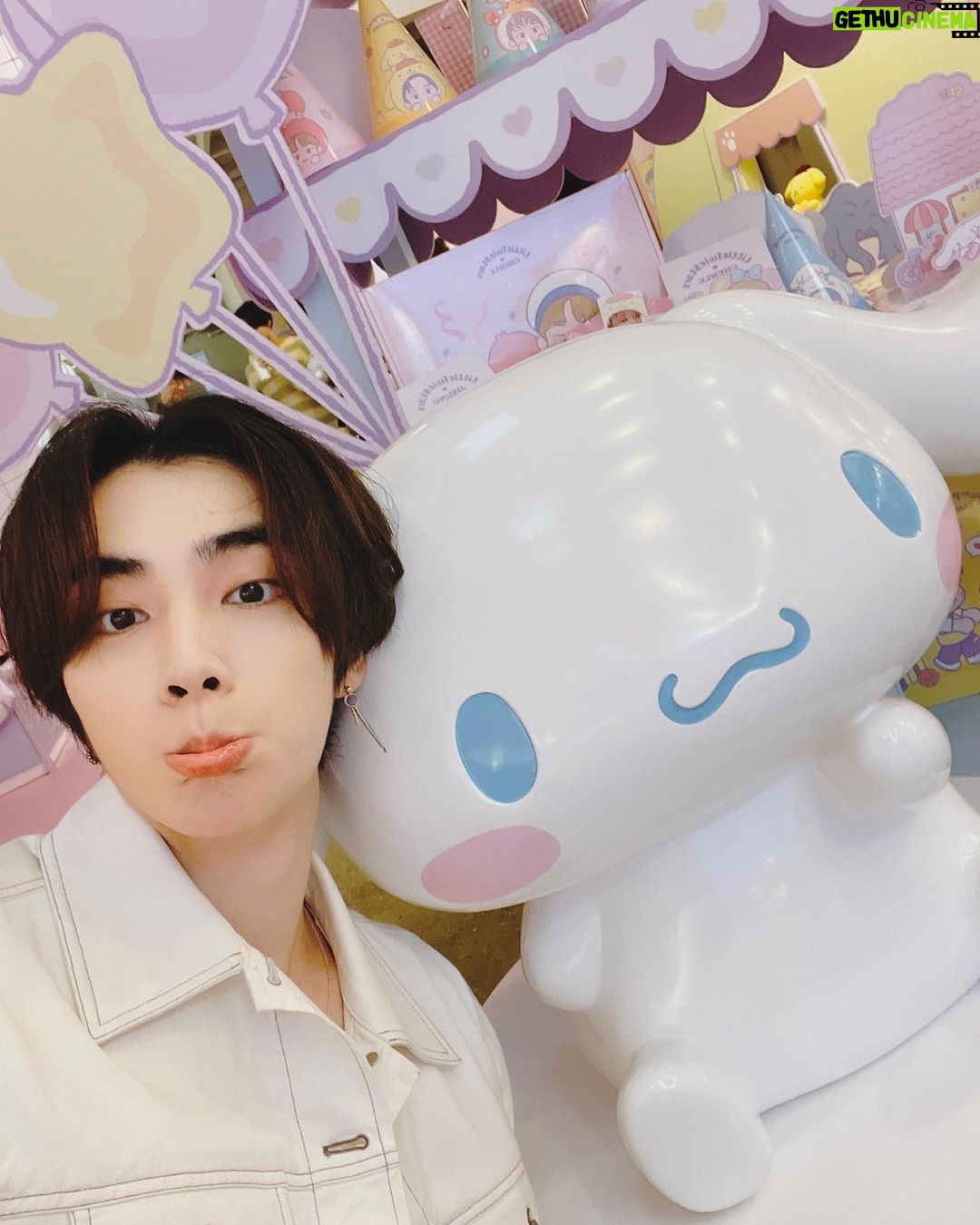 Xiaojun - 865.1K Likes - You guys gonna love it!so cute