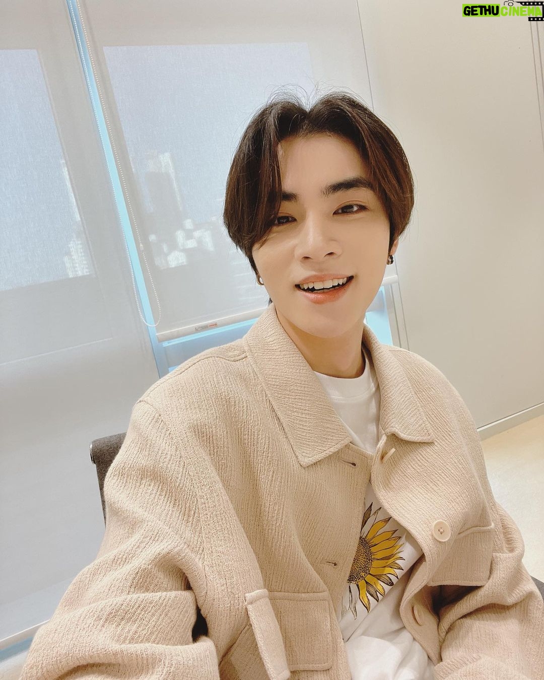 Xiaojun - 854.9K Likes -