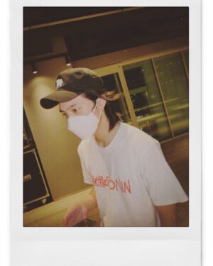 Xiaojun Instagram - 