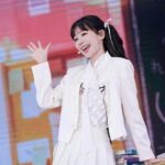 Xu Mengjie Instagram - 久违的舞台🎤✨ 一个坐上时光机⚙️ 回到了校园情景的表演舞台～ 很开心🥳 希望你们也看的快乐啦～