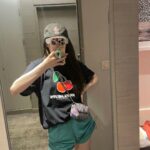 Xu Mengjie Instagram - 今天穿…….？👗👖🎽👠🎀🫣🤔🤭