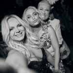 Xuxa Instagram - Vcs sabem como eu sou difícil de ir em festas né? Sou bicho do mato 100% e Ju @junnoandrade tb é! Mas… 50 anos é muito especial, ainda mais pra ela que eu adoro num grau absurdo… Migliz e Lu: vcs são incríveis! Parabéns por tudo. E te adoro Angel! ❤️💋❌ @angelicaksy @lucianohuck