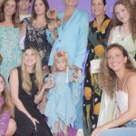Xuxa Instagram - Mais um pouquinho da pré-estreia de @umafadaveiomevisitar 🧚🏻‍♀️❤️ Quem vai ver nas telonas??? 🥰 Estreia nesta semana dia 12, nos cinemas de todo o país. Equipe X