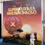 Xuxa Instagram - E hj foi a pré-estreia de @umafadaveiomevisitar 🧚🏻‍♀️❤️ Dia 12 em todos os cinemas! 🥰 📸 @bladmeneghel Equipe X