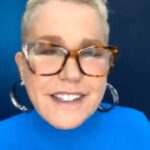 Xuxa Instagram - Bgda @janjalula e @nisiatrindadelima pelo convite. Quem ama, vacina. Vacine quem você ama 💋❌