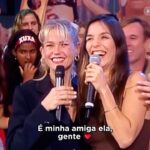 Xuxa Instagram - Amigas em alto mar e até de baixo d’água… ❤️ @ivetesangalo #CarnaXuxa #NaviodaXuxa #tbt