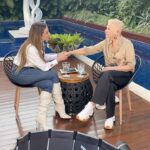 Xuxa Instagram – Daqui a pouquinho @patriciapoeta recebe nossa loira no Encontro 😍 
Fique ligadinho, começa às 9:30 na @tvglobo ❌
Equipe X