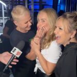 Xuxa Instagram - A emoção tá só começando 🤟❌ Daqui a pouquinho começa o #CriançaEsperança 2023 😍 @crianca.esperanca