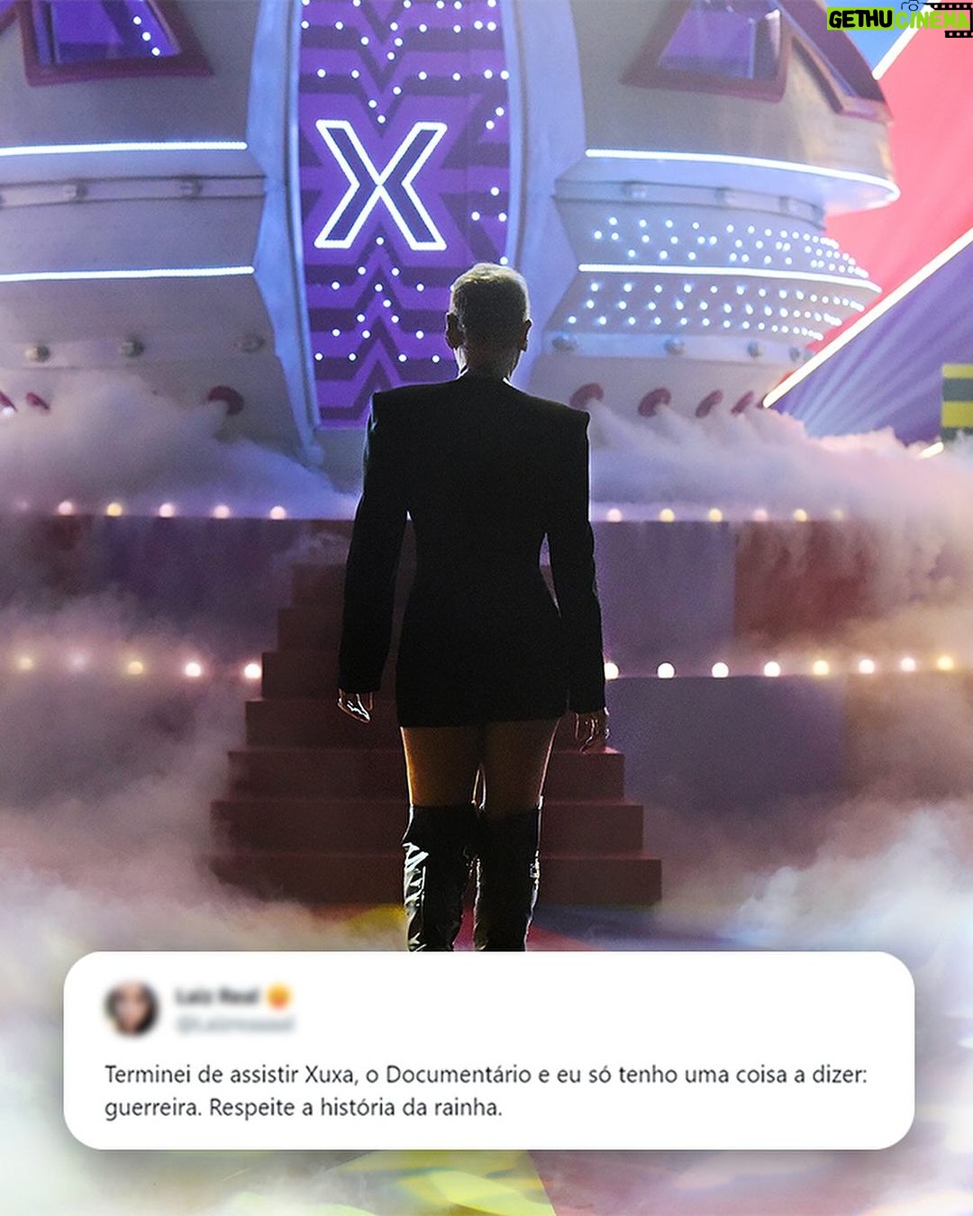 Xuxa Instagram - Esse carinho não tem preço... Bgda 💋❌❤ #DocXuxa @tvglobo @globoplay