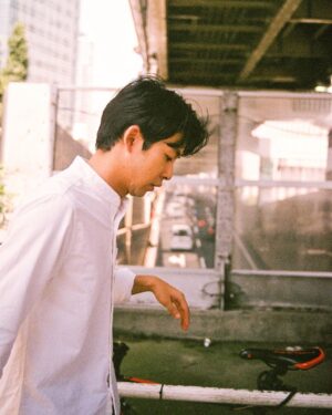 Yûka Eda Instagram - わかるゥ...とわかりたい...を振り子みたいにゆらゆらして、その度に自分が何者なのか、何度でも気付かされて、あたらしい自分がみつかって、またわからなくなって、でもそれすら心地よいと思わせてくれる。ふとたまに人生に、そういう人があらわれて、そんでまた会いたいと思う