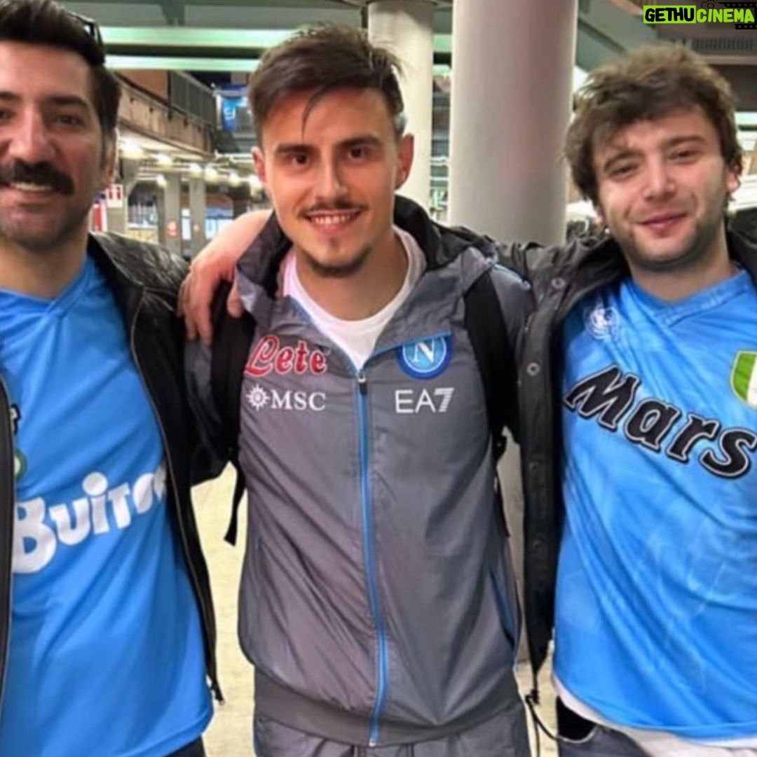 Yağız Can Konyalı - 12.6K Likes - Siamo venuti da voi questa domenica💙🤍 #napoli
