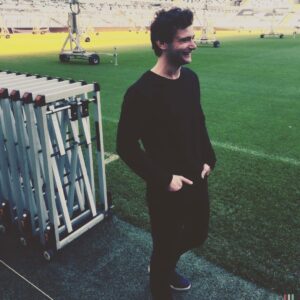Yağız Can Konyalı Instagram - "Çimler bakımda"