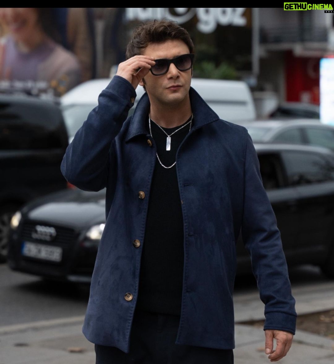 Yağız Can Konyalı - 20.4K Likes - Hoşçakal “METE”. Bu Akşam son kez TUZAK. Sevgi dolu bir ekiple, çok güzel bir iş bıraktık geriye. Yeni dostluklar ekleyerek devam ediyoruz hayatımıza. Tüm seyircilerimize teşekkürler. 🙏❤️💫