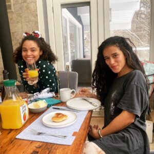 Yadira Guevara-Prip Instagram - Leavin the icky vibes in 2020, new year here we come
Unusual but wonderful Christmas w the homies