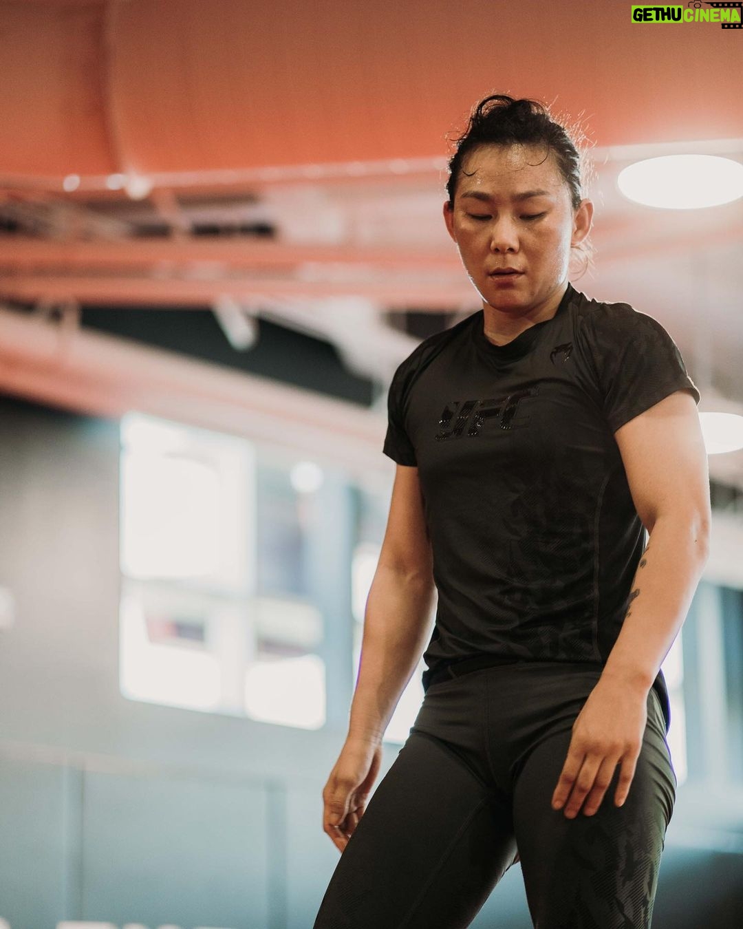 Yan Xiaonan Instagram - Time for weight cut! UFC Performance Institute