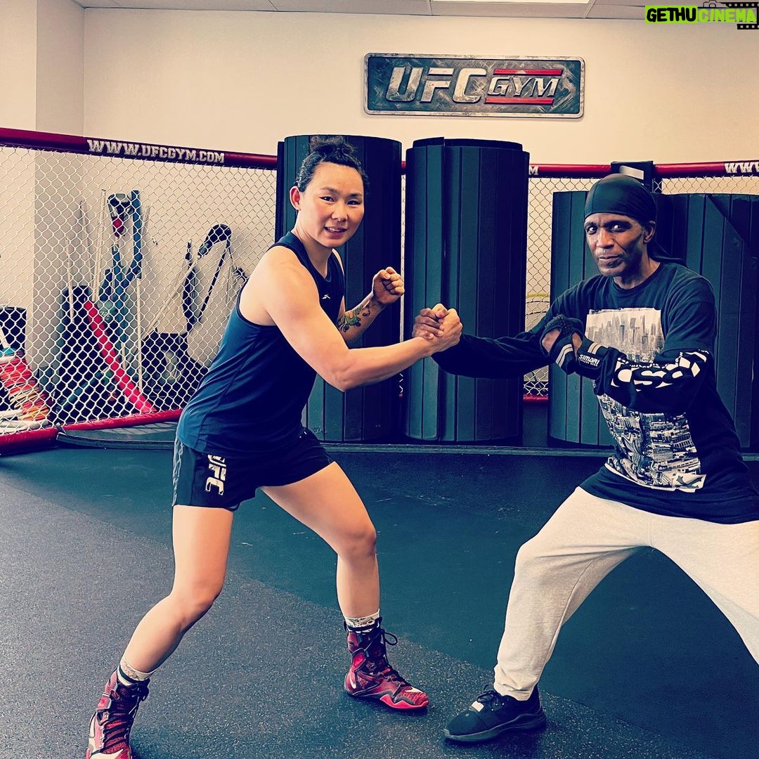 Yan Xiaonan Instagram - GRRRL Power! lets go! UFC GYM