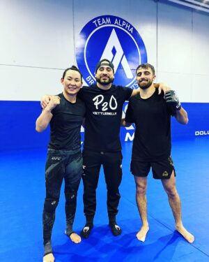 Yan Xiaonan Instagram - Keep grinding, we’ve got some important work coming up in 2024😉 @lastcall155 @stav_shwartz57