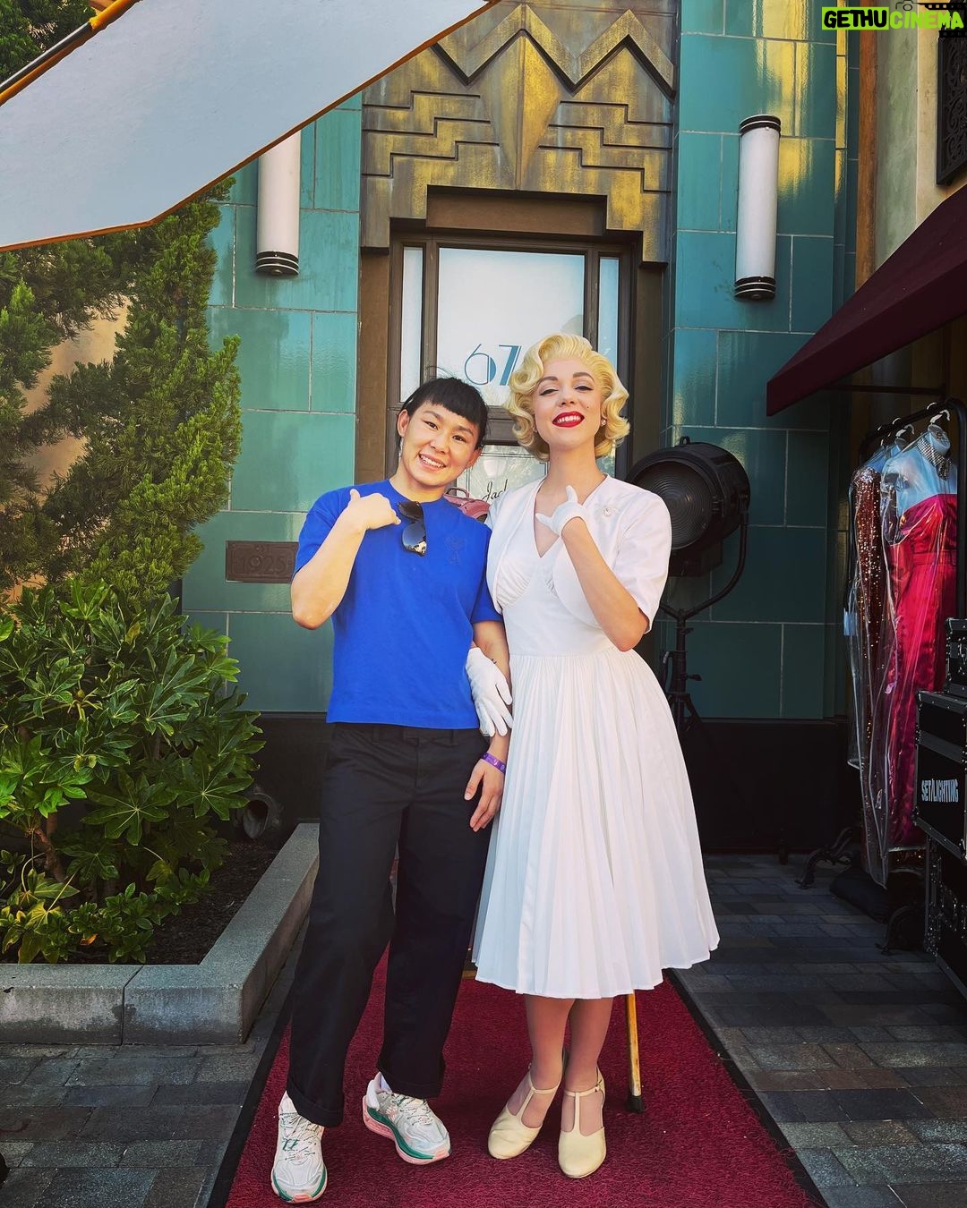Yan Xiaonan Instagram - Universal Studios 🎞🎥 Happy Halloween everyone! 🎃 👻