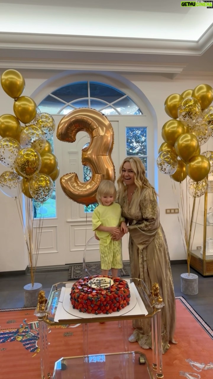 Yana Rudkovskaya - 60.5K Likes - Арсюхе @plushenkoarseny - 3️⃣годика ! Поздравляем нашего малыша 🎉❤️🎂