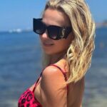 Yana Rudkovskaya Instagram - Welcome back to Saint Tropez 💜 Saint-Tropez