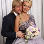 Yana Rudkovskaya Instagram - 1️⃣4️⃣ лет со дня свадьбы ! Агатовая свадьба ! 💜