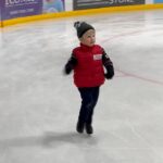 Yana Rudkovskaya Instagram - Не поехал , но уже побежал - наш трехлетний Арсюша @plushenkoarseny ❤️⛸️