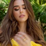 Yanet Garcia Instagram - Hola 🌼 Bonito día!